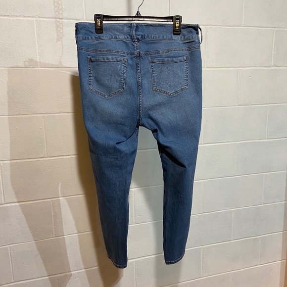 TTorrid We Swear by the Fit Women's Jeggings 16R Medium Wash High Waist Stretch - Picture 7 of 8